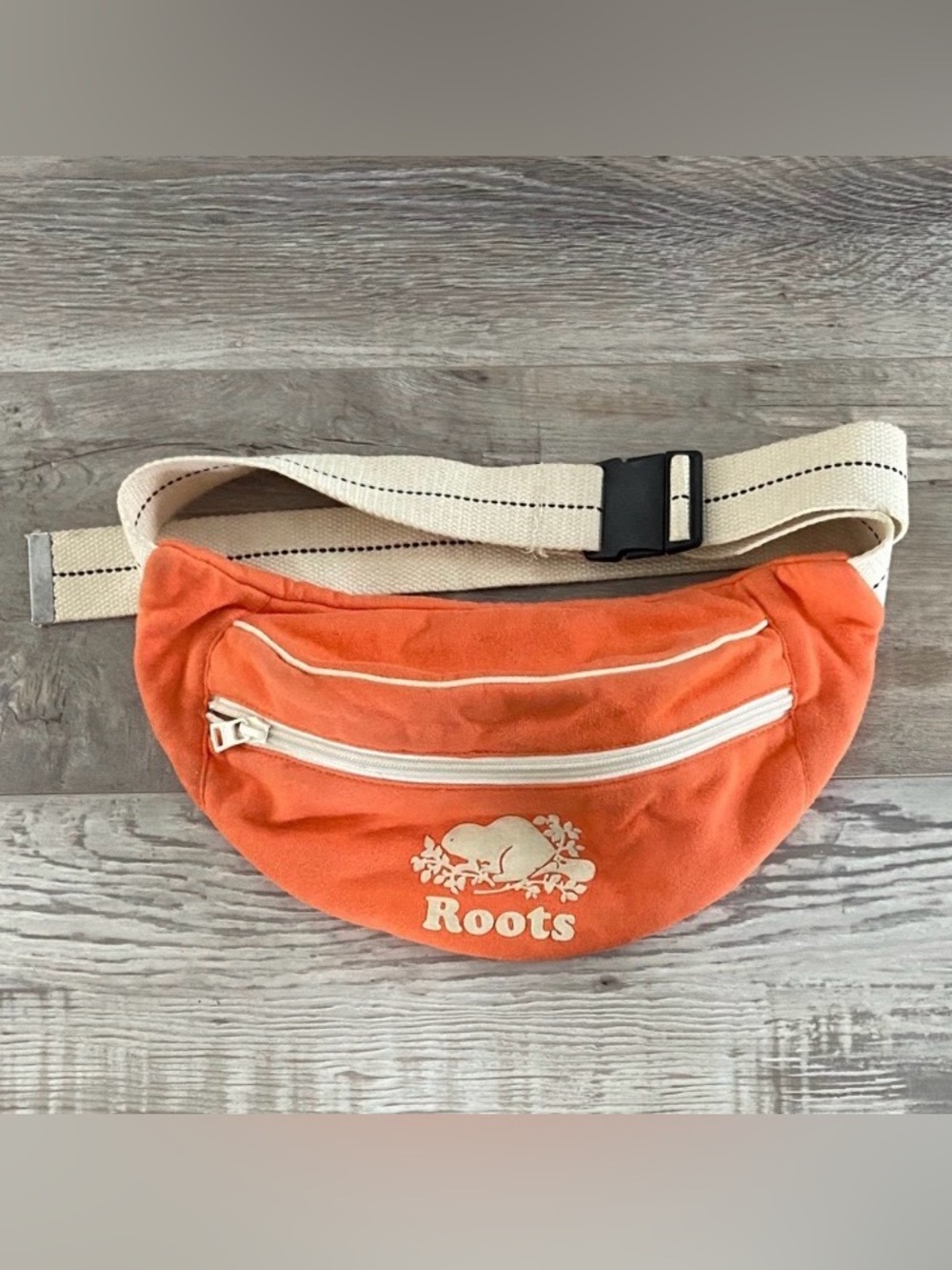 Vintage Roots Belt Bag